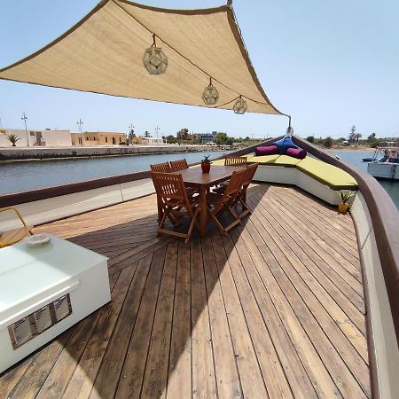 Pillirina House-Boat Hotel Marzamemi Exterior photo